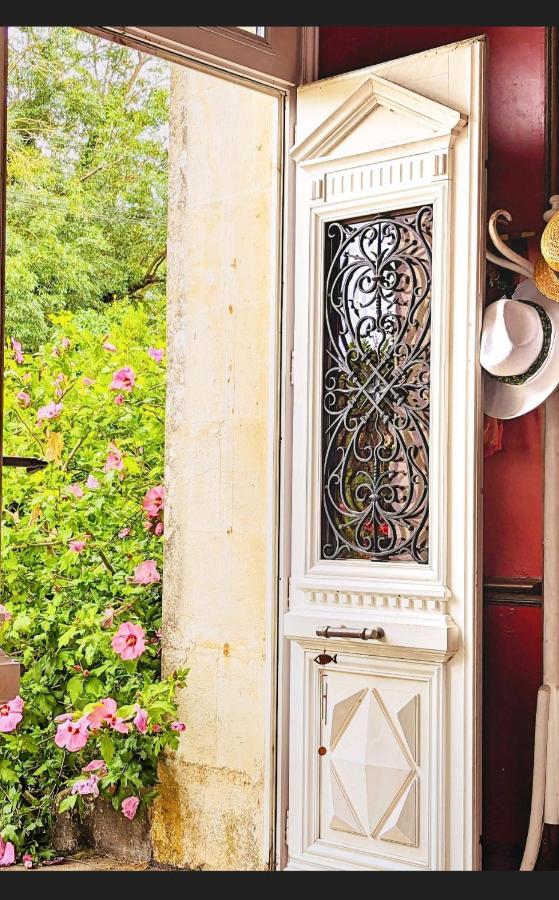 L'Angelique Hotel Bouille-Courdault Ngoại thất bức ảnh
